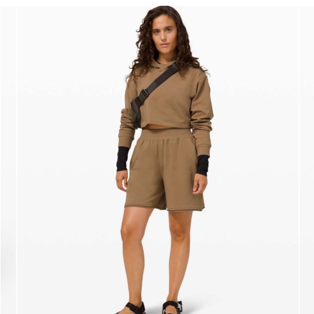 Lululemon LA French Terry High-Rise Long Short